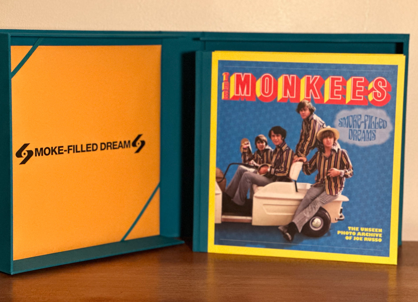 The Monkees Smoke-Filled Dreams: The Unseen Archive of Joe Russo - SUPER DELUXE EDITION